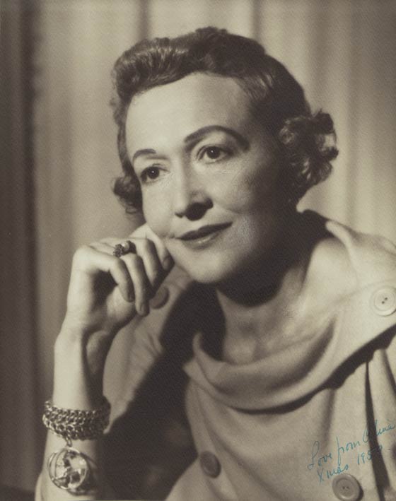 Aline Rhonie, Black & White Portrait, 1959 (Source: Roberts)
