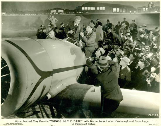 Lockheed NC117W in "Wings in the Dark"