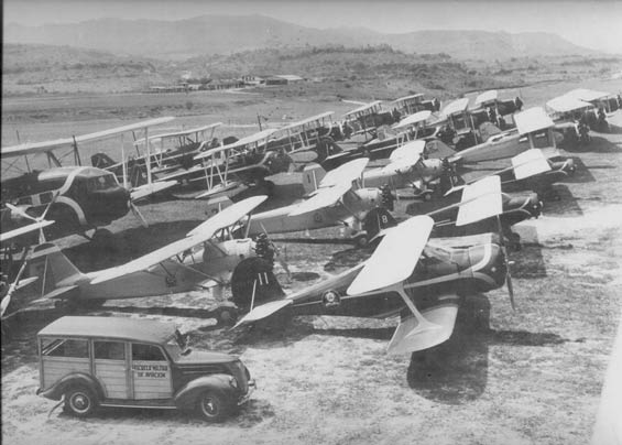 Boeing Model 40, NC178E, in Honduras (Source: FAH Collection, via Amado Aguiluz F.)