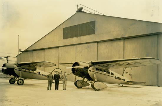 Lockheed Vega NC926Y