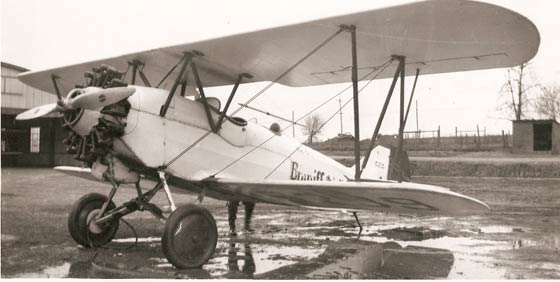 NX6239 in Braniff Livery (Source: T. Bowden)