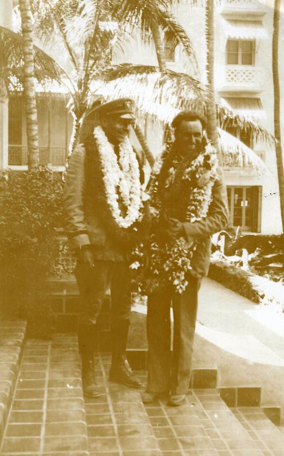 Wm. Davis & Art Goebel After Victory, August, 1927 (Source: Staines)