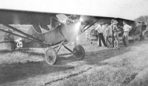 Monocoupe  NC5878 (Foreground) and NC5877 Warming Up (Source: Tretter)