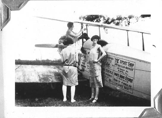 Barnstorming, Ca. Early 1920s (Source: Aavang)