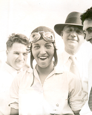 Ruth Elder, 1929