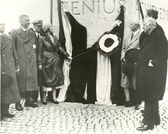 Wright Brothers Memorial Dedication, 1932